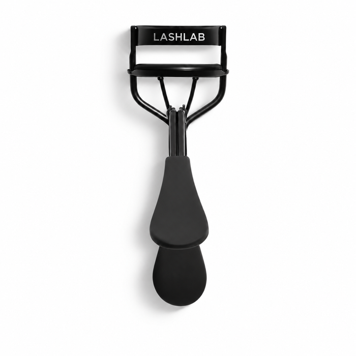 LES ESSENTIELS